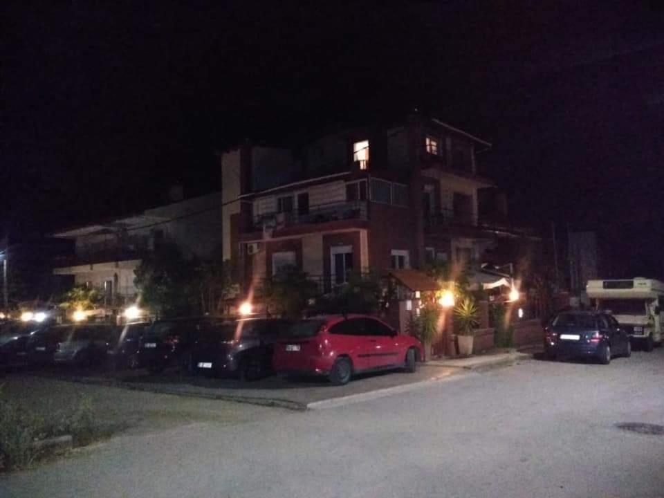 Blue Moon Accommodation Michaniona Dış mekan fotoğraf